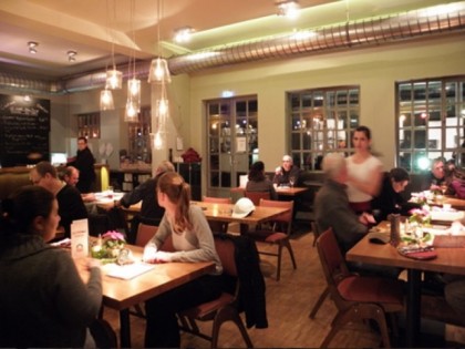Фото: Cantina in der Pasinger Fabrik